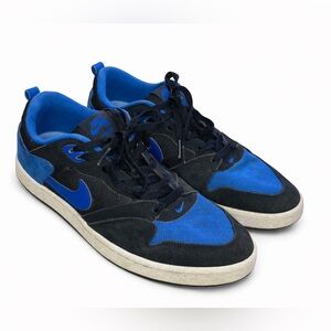 Nike Men's Black and Blue SB Alleyoop Sneakers
